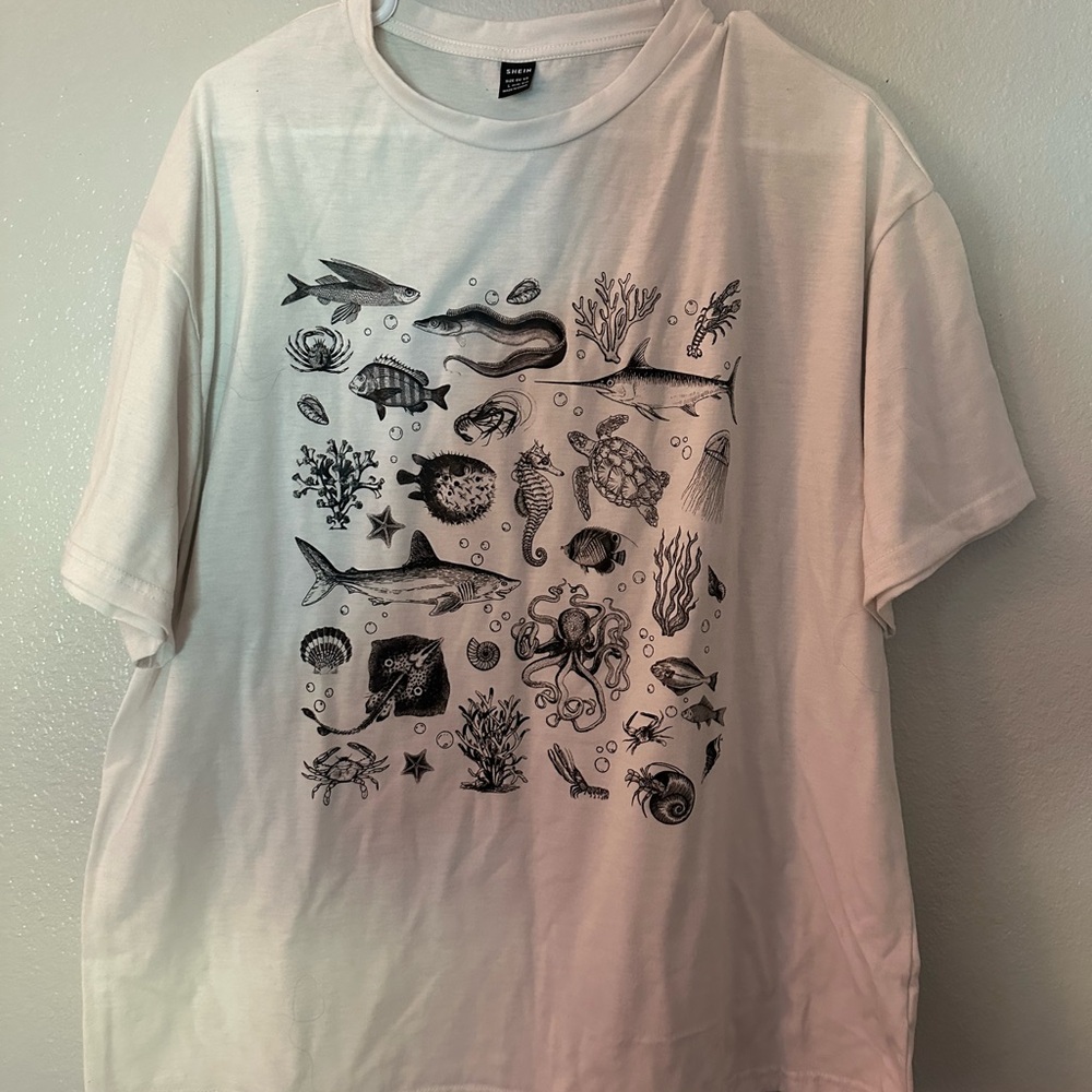 SHEIN White and Black Fish Graphic Tee